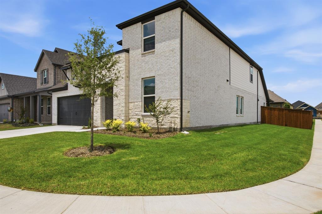 2911 Hanscom Street Forney, TX 75126 - Photo 16 of 40