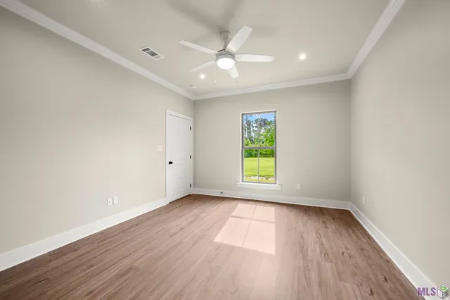 $195,500 | 8007 Arnold Road, Unit 3B, Denham Springs, LA 70726