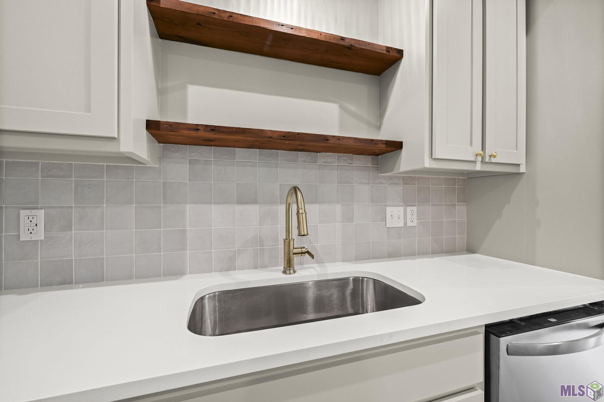 8007 Arnold Road, Unit 3B Denham Springs, LA 70726 - Photo 5 of 17