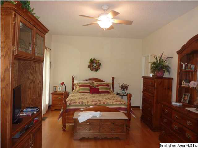 1855 Smokey Road Alabaster, AL 35007 - Photo 15 of 32