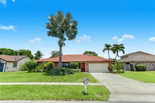 $5,400 | 1130 Northwest 78th Terrace, Plantation, FL 33322