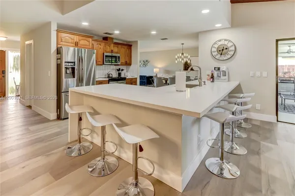 $5,400 | 1130 Northwest 78th Terrace, Plantation, FL 33322