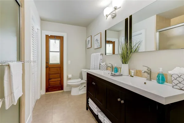 $5,400 | 1130 Northwest 78th Terrace, Plantation, FL 33322