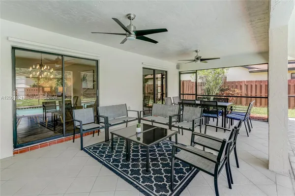 $5,400 | 1130 Northwest 78th Terrace, Plantation, FL 33322