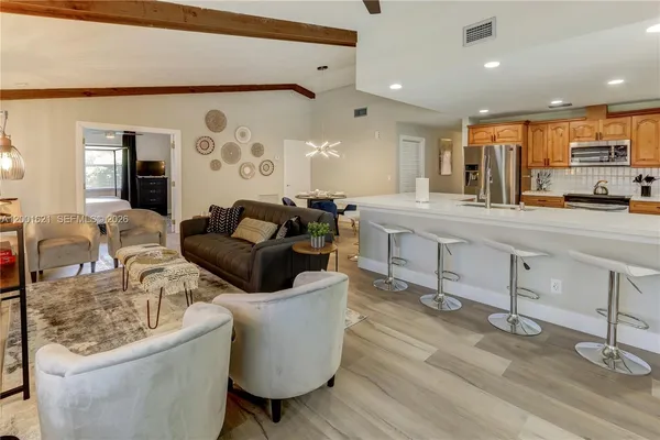 $5,400 | 1130 Northwest 78th Terrace, Plantation, FL 33322