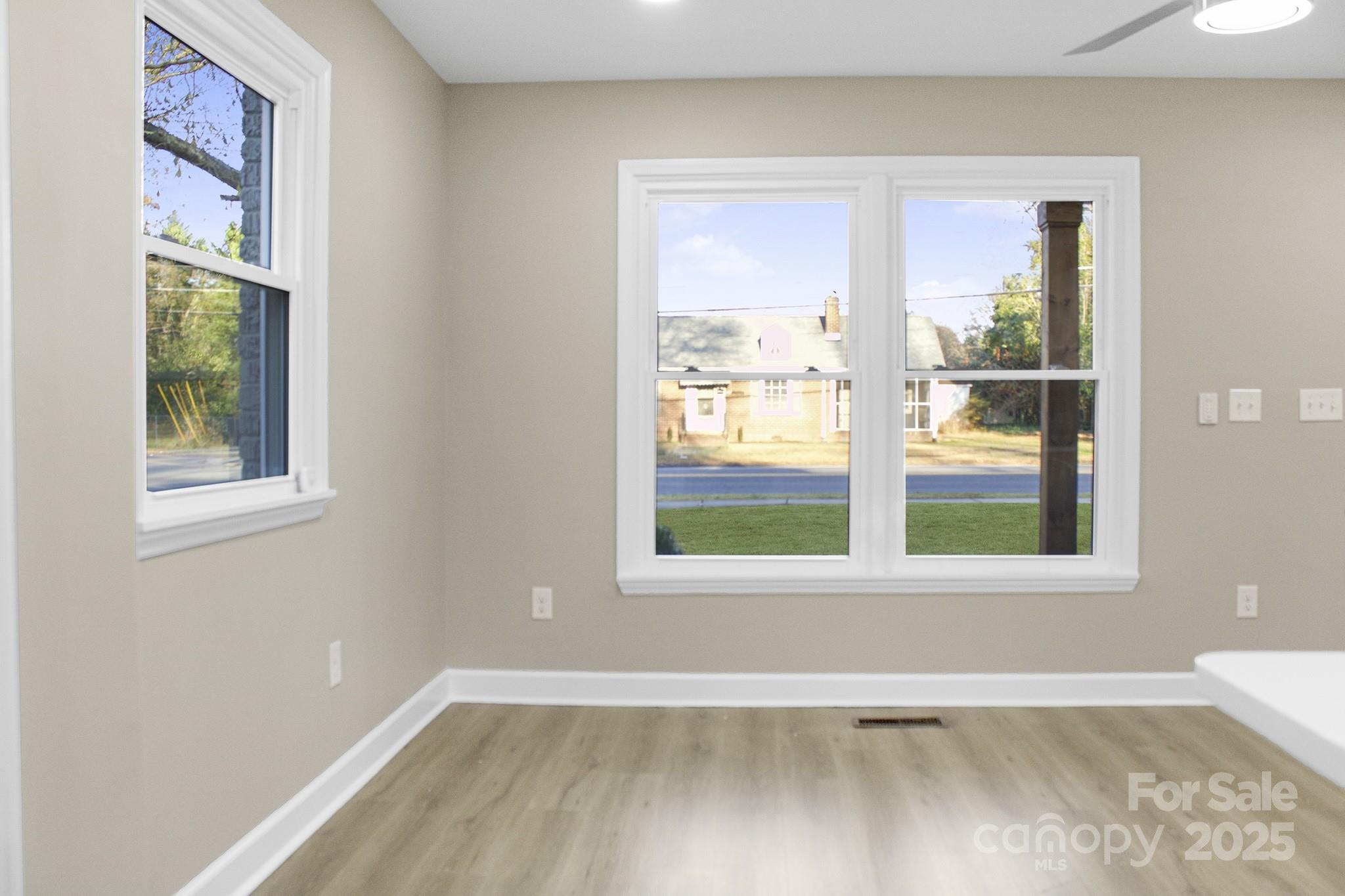 631 West Craighead Road Charlotte, NC 28206 - Photo 4 of 17 Gallery Image 4