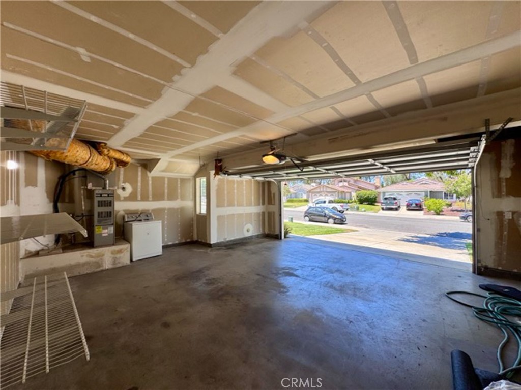 31585 Corte Salinas Temecula, CA 92592 - Photo 36 of 42 a view of a room with gym equipment