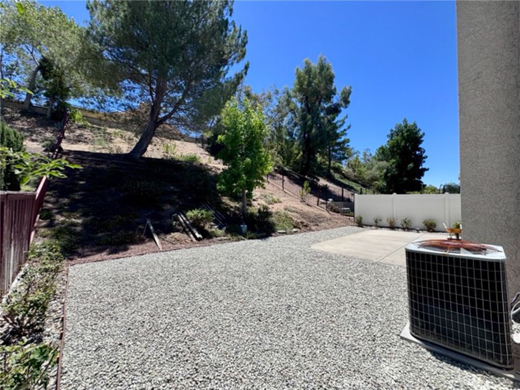 31585 Corte Salinas Temecula, CA 92592 - Photo 39 of 42 a view of outdoor space and yard