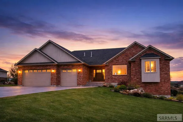 $999,990 | 626 Autumn Court, Rexburg, ID 83440