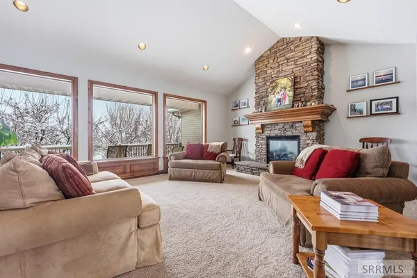 $999,990 | 626 Autumn Court, Rexburg, ID 83440