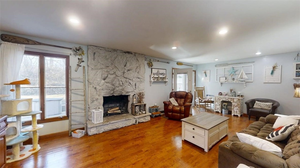 952 Linden Avenue Decatur, IL 62522 - Photo 7 of 48