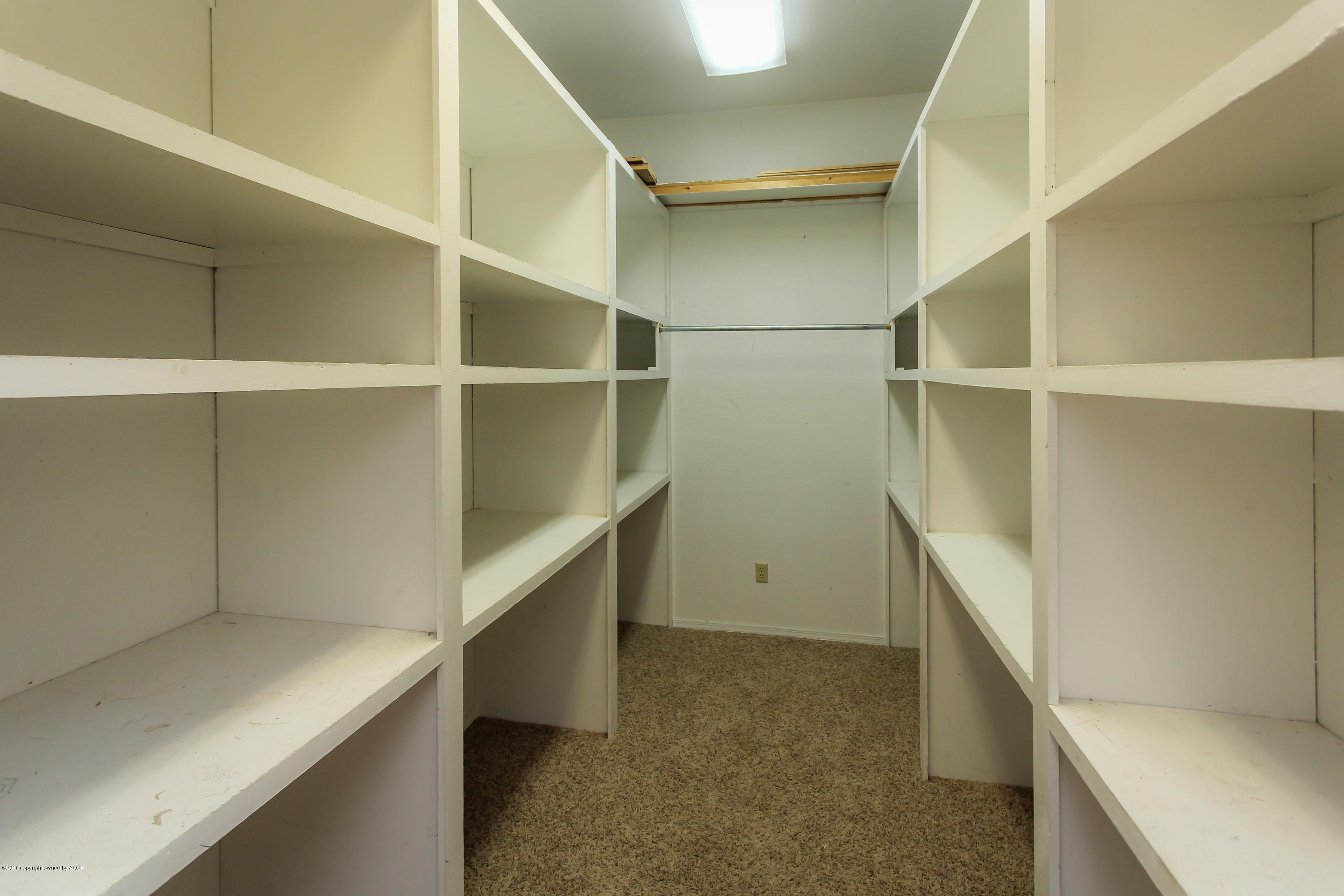 7915 Santa Fe Trail Amarillo, TX 79110 - Photo 41 of 57 a view of an empty walk in closet