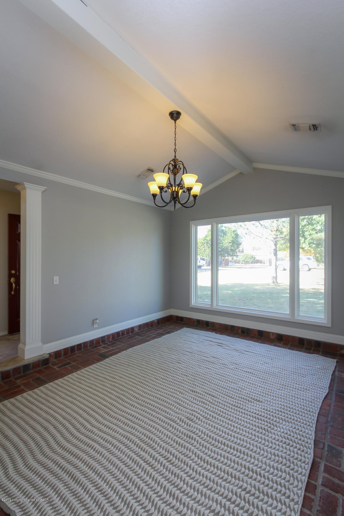 7915 Santa Fe Trail Amarillo, TX 79110 - Photo 9 of 57 a view of empty room with window