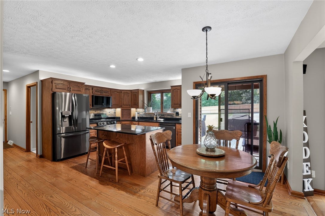 1744 Mattingly Road Hinckley, OH 44233 - Photo 4 of 50