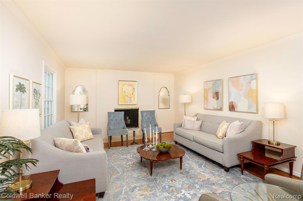 259 Touraine Road Grosse Pointe Farms, MI 48236 - Photo 4 of 42 Gallery Image 4