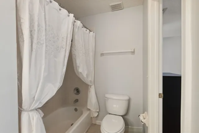 $850,000 | 96054 Marsh Lakes Drive, Fernandina Beach, FL 32034