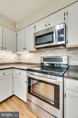 $3,000 | 5708 Heritage Crossing Court, Centreville, VA 20120
