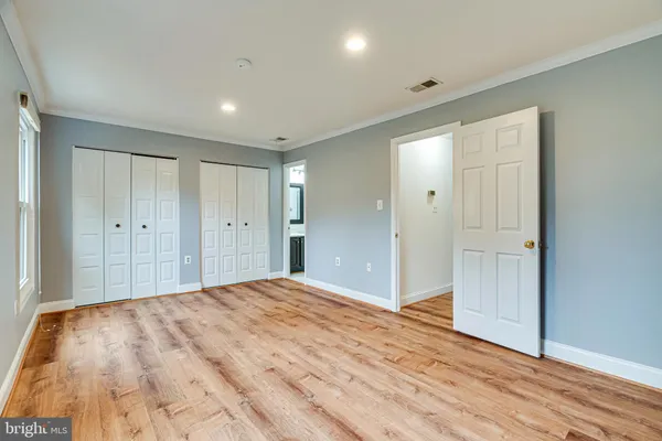 $3,000 | 5708 Heritage Crossing Court, Centreville, VA 20120