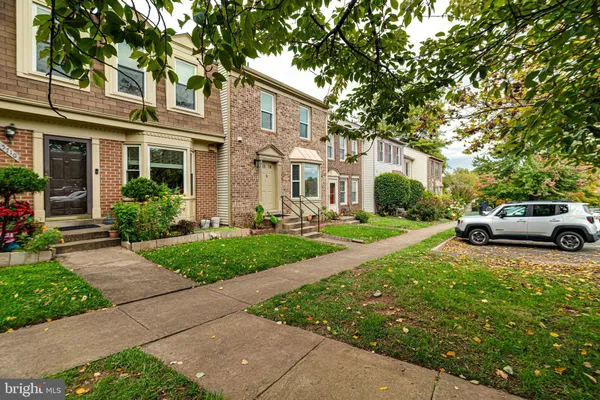 $3,000 | 5708 Heritage Crossing Court, Centreville, VA 20120