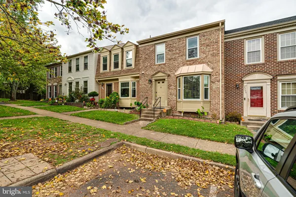 $3,000 | 5708 Heritage Crossing Court, Centreville, VA 20120