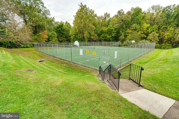 $3,000 | 5708 Heritage Crossing Court, Centreville, VA 20120