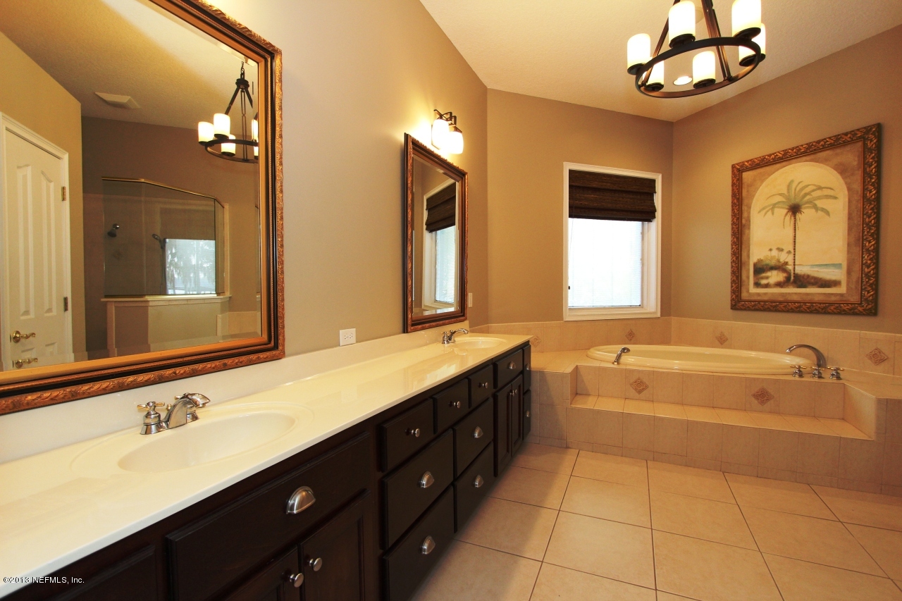 2932 Magnolia Road Orange Park, FL 32065 - Photo 30 of 109 Master Bathroom