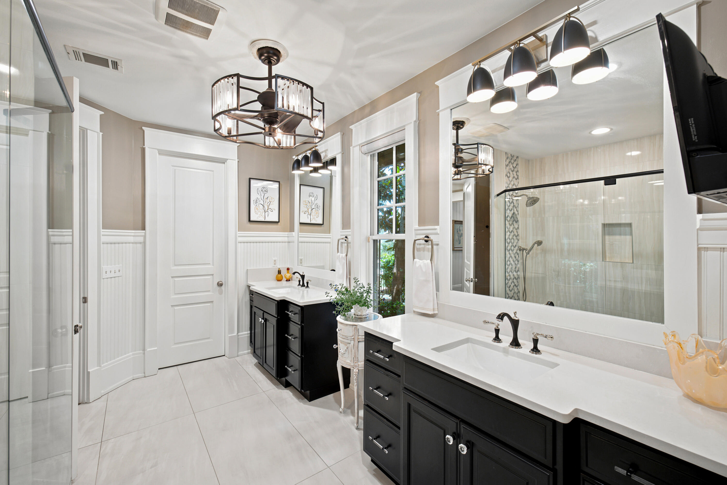 5210 Portside Terrace Miramar Beach, FL 32550 - Photo 17 of 56 Primary En Suite Bathroom