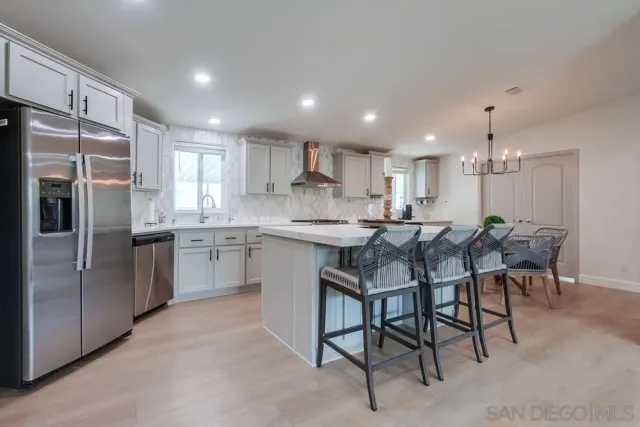 a view of entryway and hall