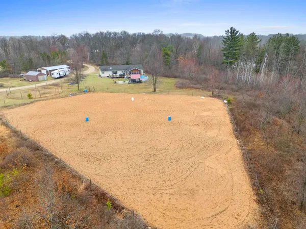 $749,900 | W9041 Airport Road, Crivitz, WI 54114