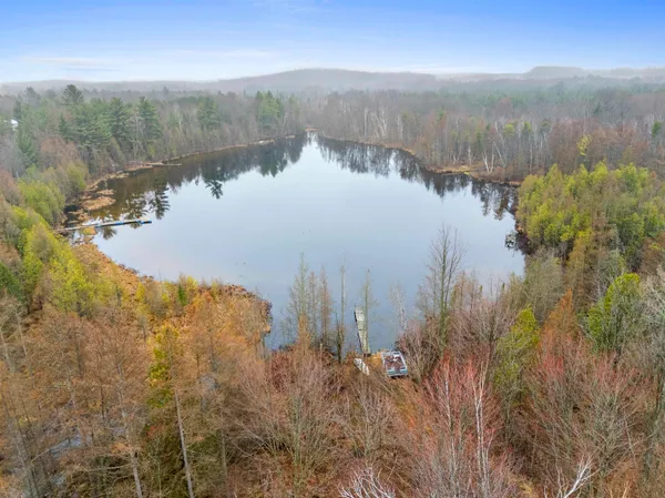 $749,900 | W9041 Airport Road, Crivitz, WI 54114