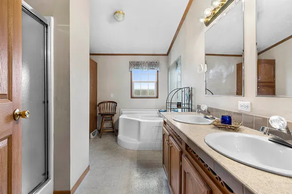 $749,900 | W9041 Airport Road, Crivitz, WI 54114