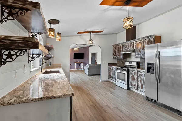 $749,900 | W9041 Airport Road, Crivitz, WI 54114