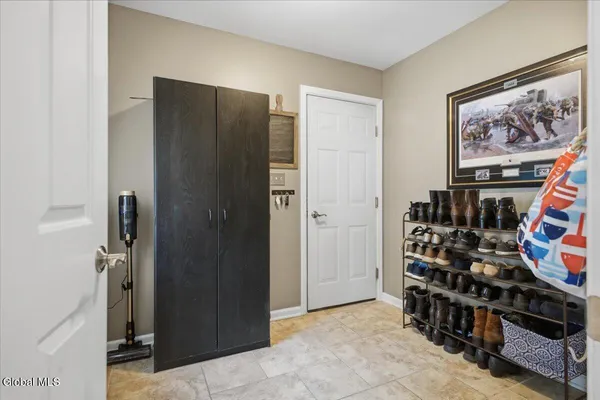 $599,000 | 8 Cathywood Court, Clifton Park, NY 12065