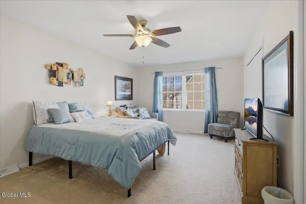 $599,000 | 8 Cathywood Court, Clifton Park, NY 12065