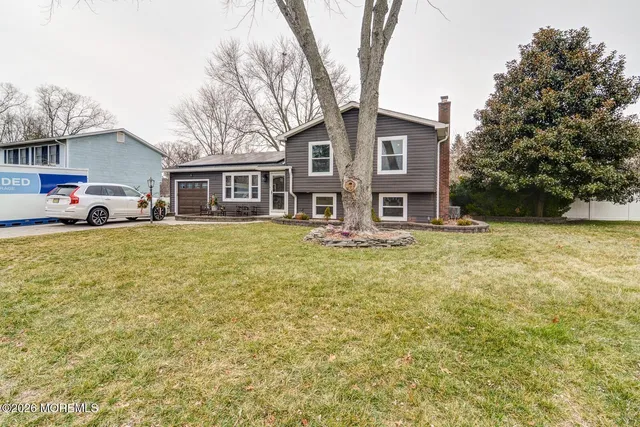 $575,000 | 956 Green Hill Boulevard, Toms River, NJ 08753