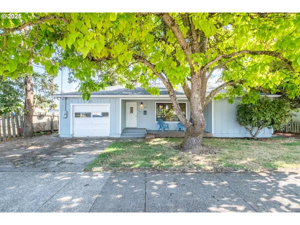 $315,000 | 875 South 5th Street, Lebanon, OR 97355