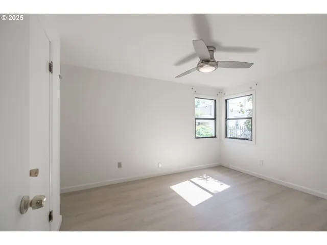 $319,000 | 875 South 5th Street, Lebanon, OR 97355