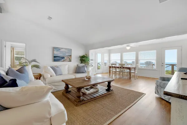 $1,200,000 | 1141 Alligator Drive, Alligator Point, FL 32346