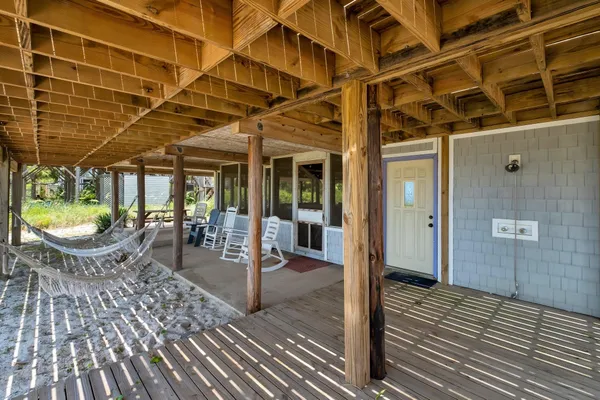 $1,200,000 | 1141 Alligator Drive, Alligator Point, FL 32346