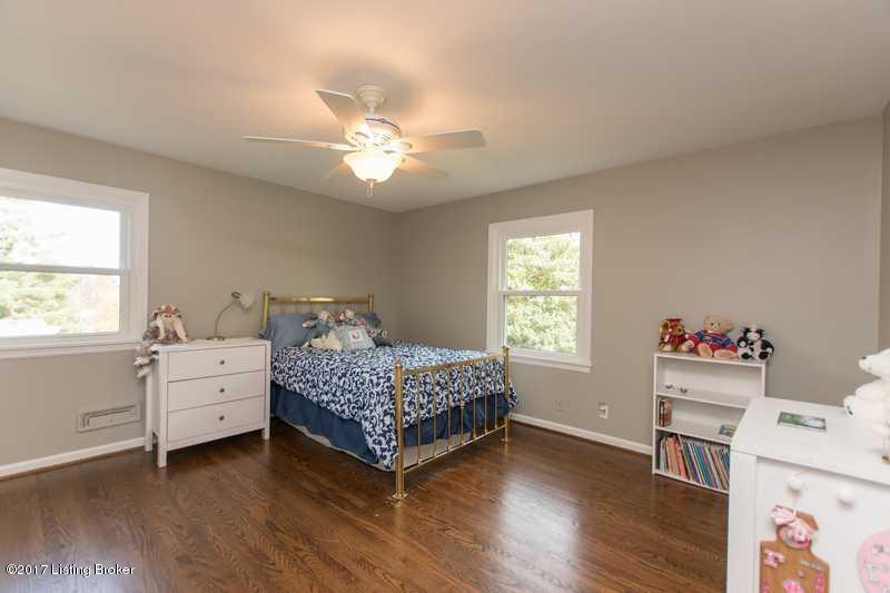 6610 Foxcroft Road Prospect, KY 40059 - Photo 33 of 61 Small37water#water