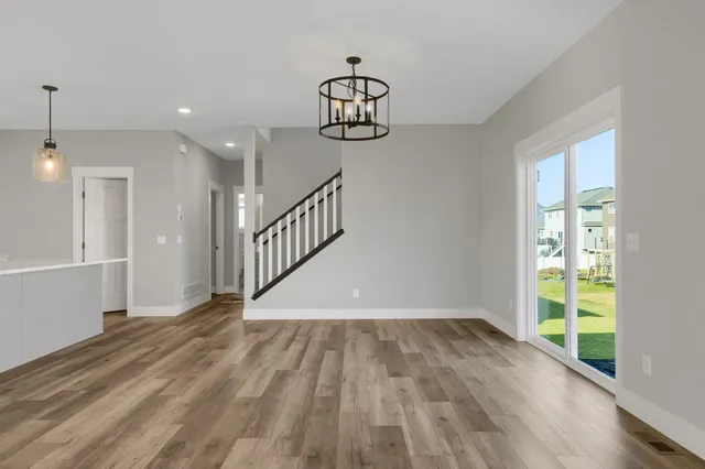 $839,900 | 635 Parkside Court, Eagan, MN 55123