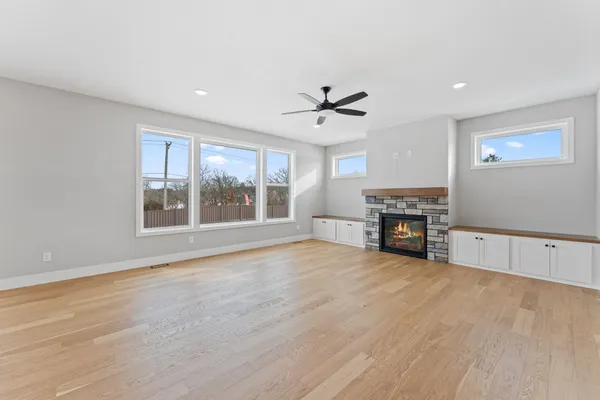 $839,900 | 635 Parkside Court, Eagan, MN 55123