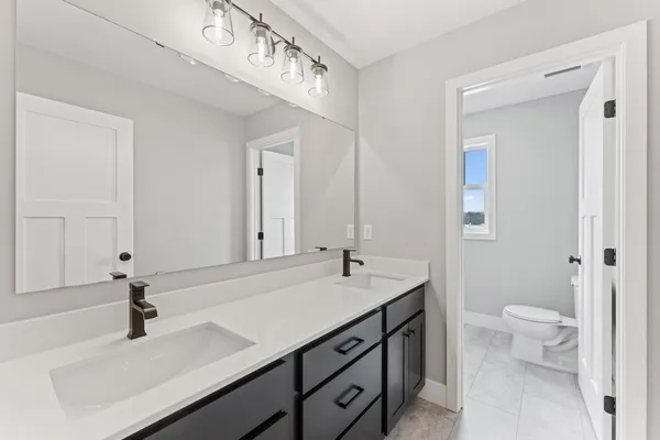 $839,900 | 635 Parkside Court, Eagan, MN 55123