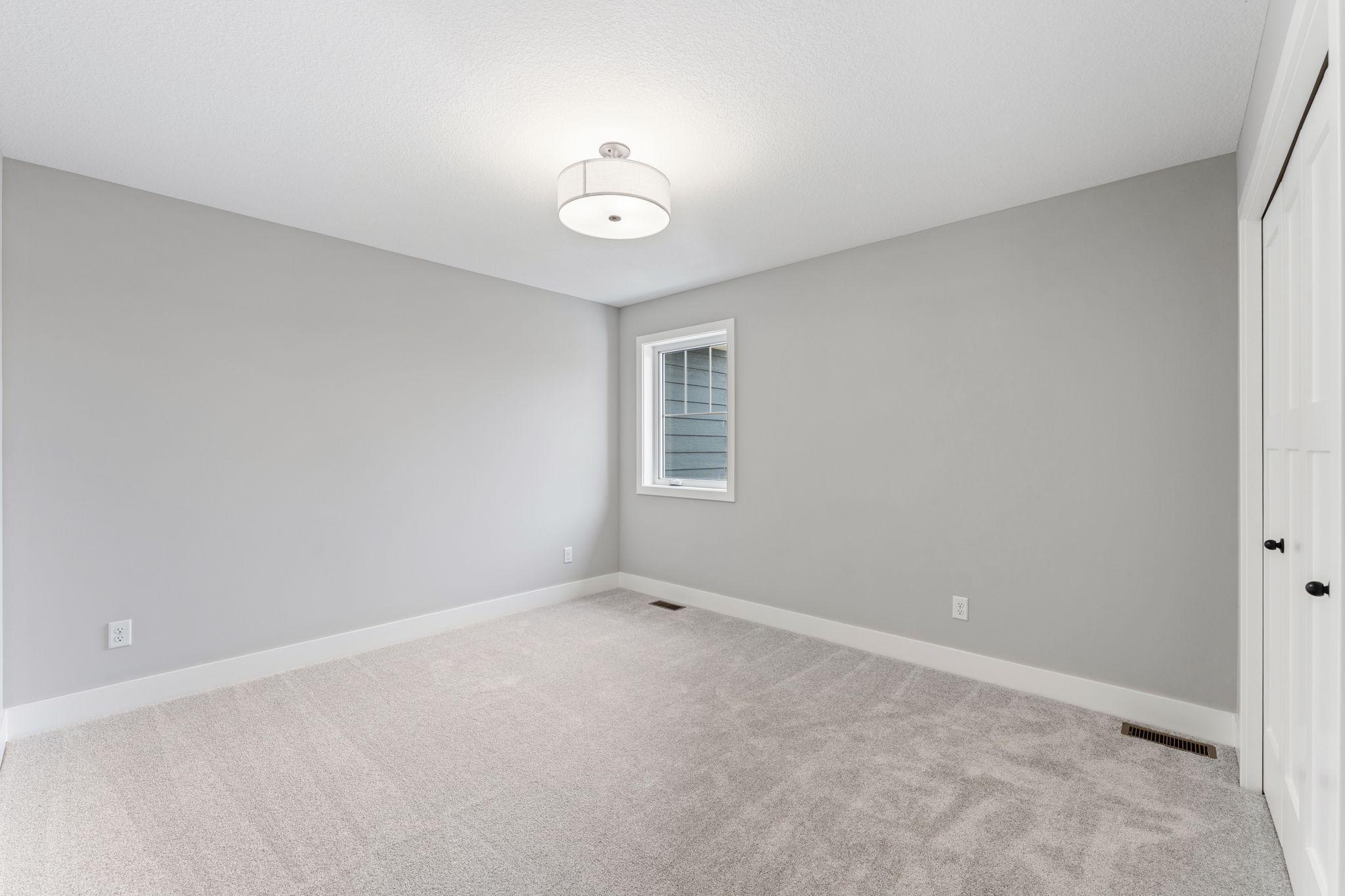 635 Parkside Court Eagan, MN 55123 - Photo 27 of 33
