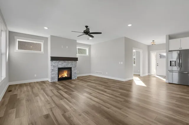 $839,900 | 635 Parkside Court, Eagan, MN 55123