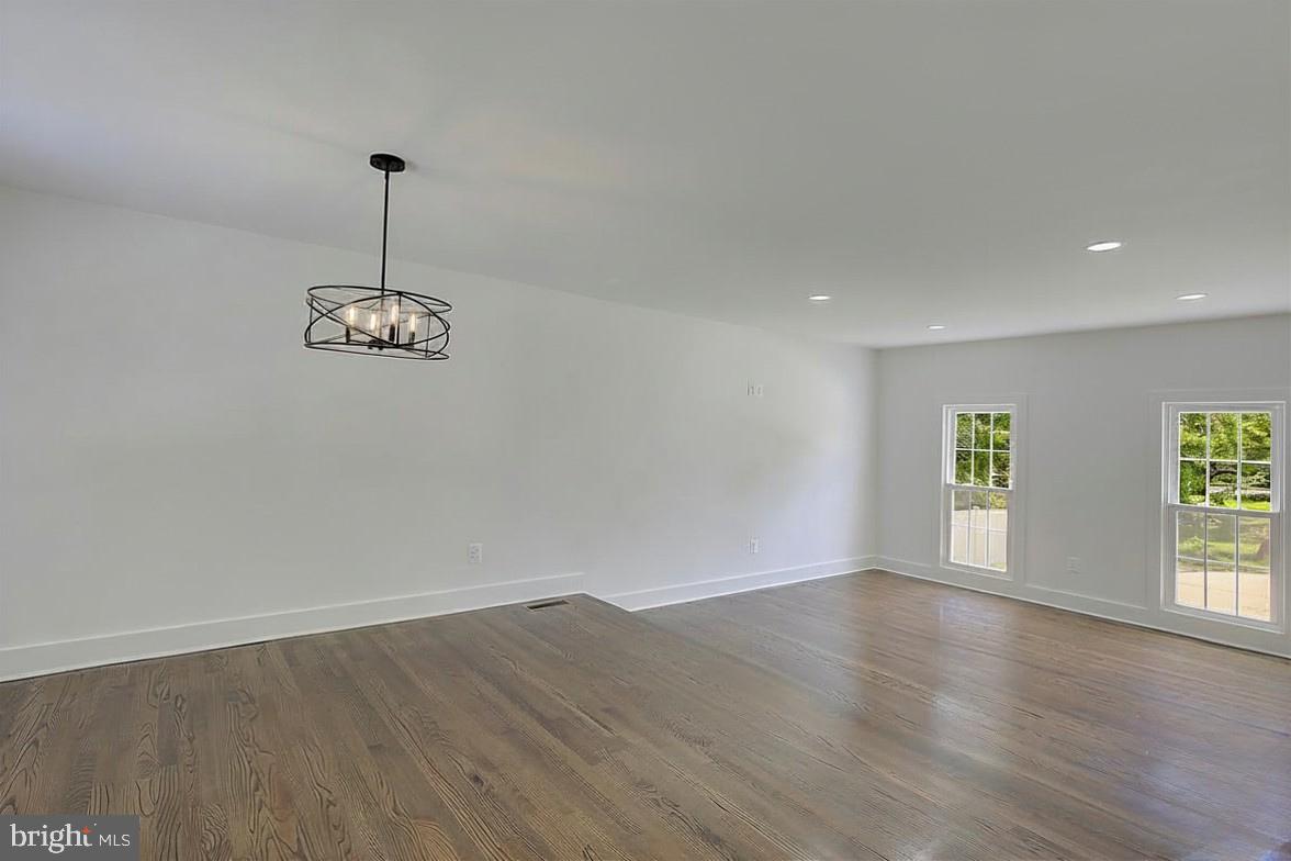 1107 Swan Creek Road Fort Washington, MD 20744 - Photo 17 of 72 Spacious, sunlit living / dining area awaits.