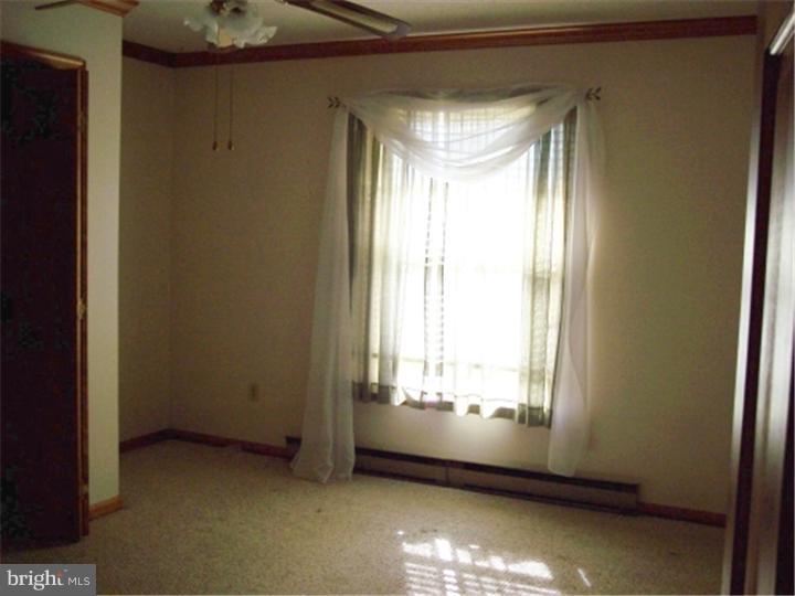 729 Dinahs Corner Road Dover, DE 19904 - Photo 10 of 23 Bedroom 2
