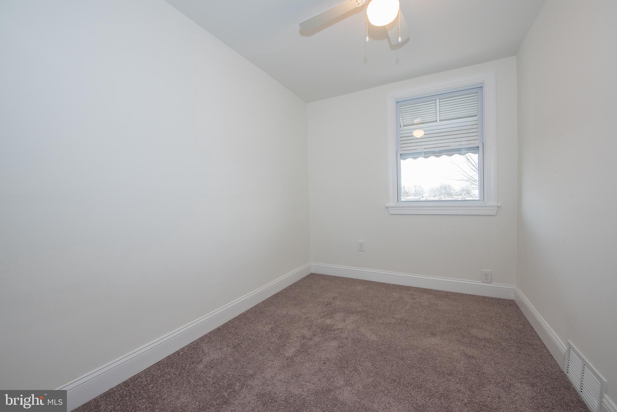745 Bennington Road Folcroft, PA 19032 - Photo 20 of 31