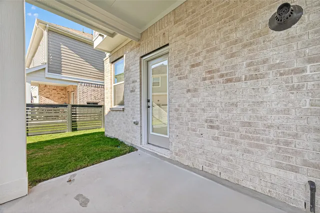 $2,500 | 15126 Dry Crk Jct Place, Cypress, TX 77433