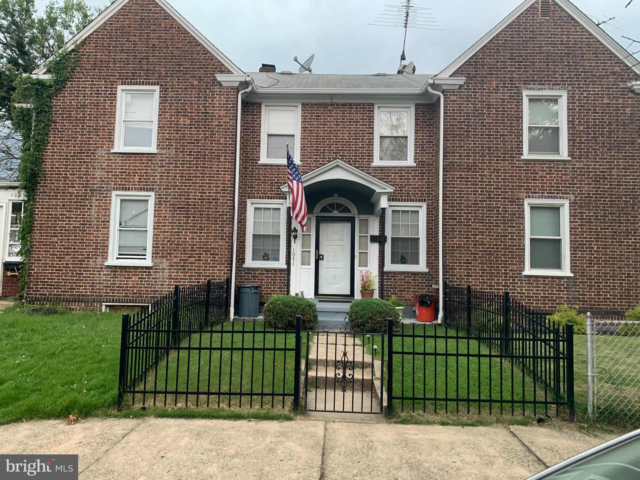 1041 Ironside Road Camden, NJ 08104 - Photo 1 of 40 Gallery Image 1